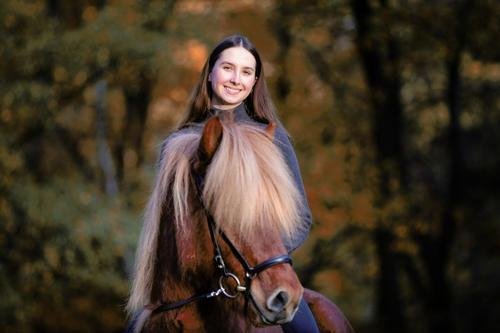Bild - Leni Köster.jpg