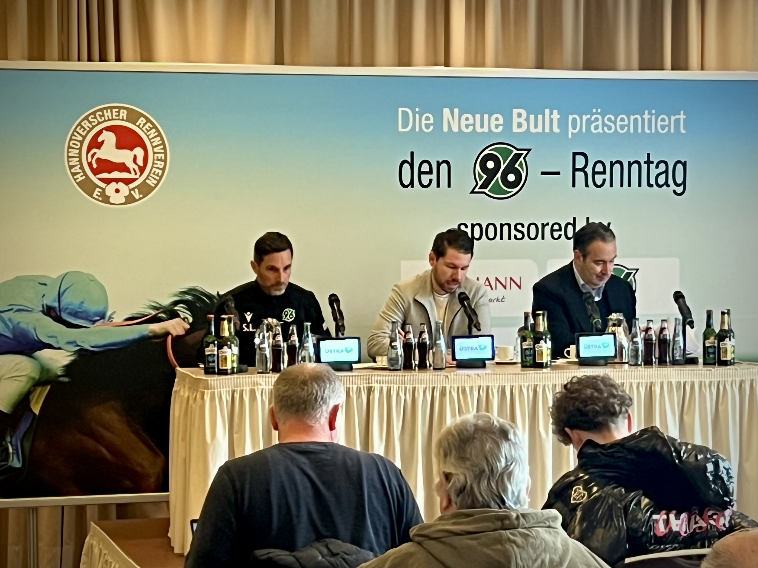 Pressekonferenz Hannoverscher Rennverein__02.jpg
